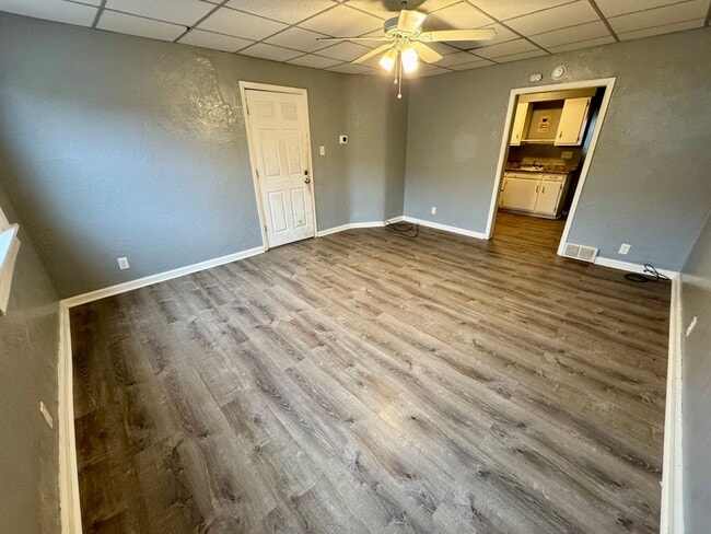 Photo - 1141 Brabec St Unidad 1