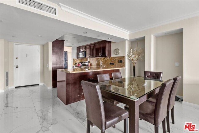 Photo - 4267 Marina City Dr Unit 412