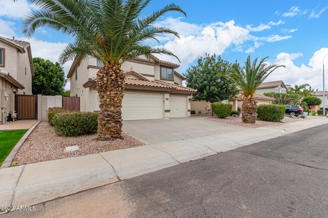 Photo - 363 W Myrtle Dr