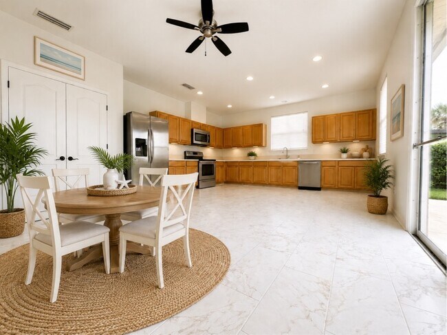 Photo - 117 Camden Cay Dr