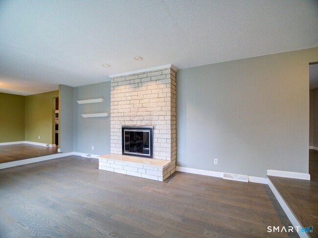 197 Maple Ave