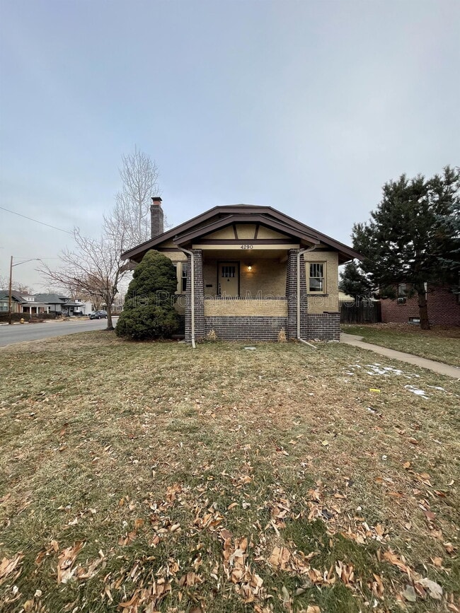 Photo - 4290 King St