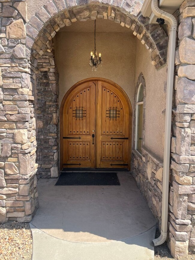 Photo - Beautiful 5 Bedroom 4 Bathroom House in Ga...