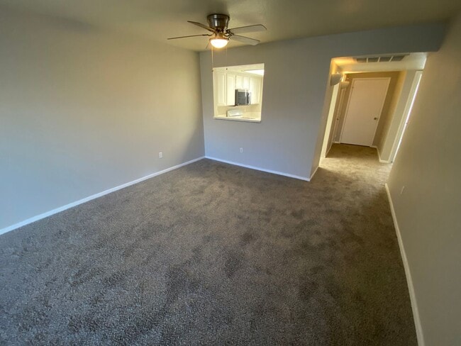 Photo - Desert Falls Unidad 205