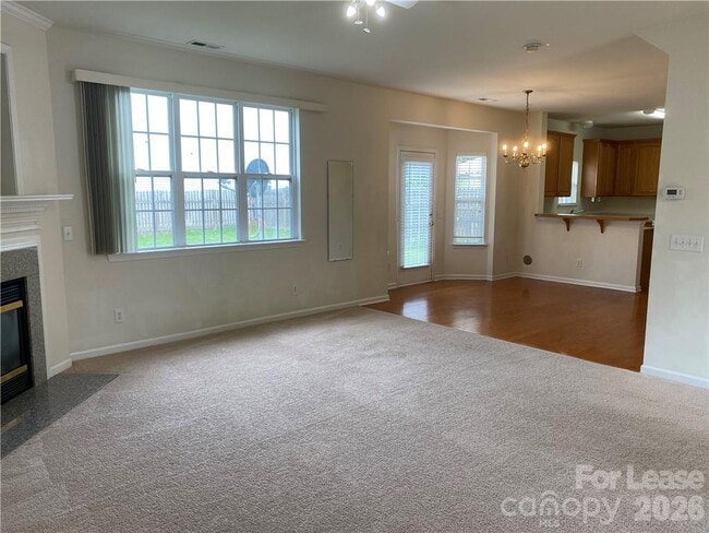 Photo - 17332 Newlands Corner Ln