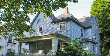 Building Photo - 328 S Governor St