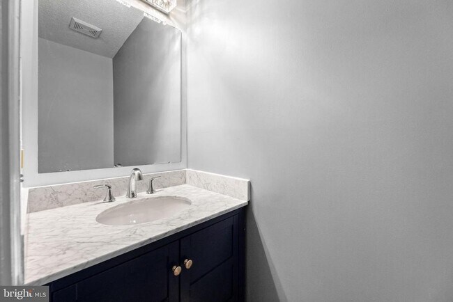 Photo - 66 Cheverny Ct