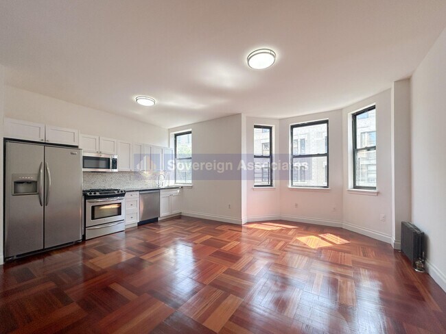 Photo - 601 W 137th St Unidad 53