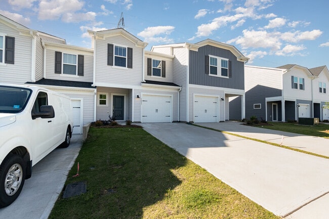 Photo - 1833 Old Rivers Rd
