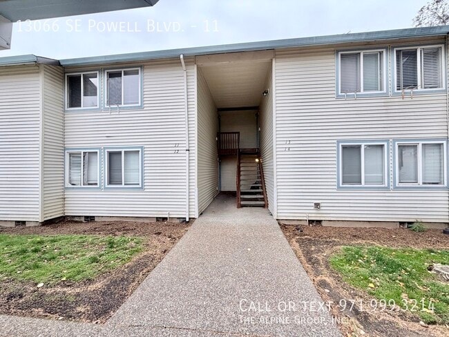 Photo - 13066 SE Powell Blvd Unit 11