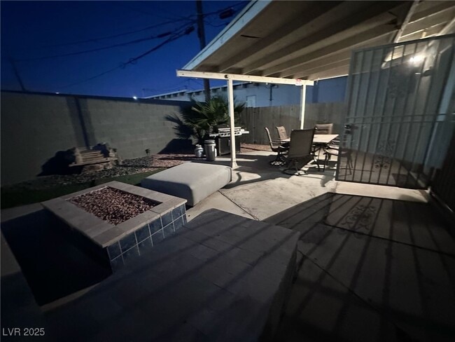 Photo - 2409 N Bruce St