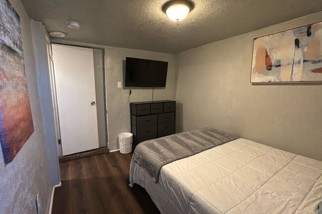 Photo - 7790 S 480 W Unidad SI ID1507065P