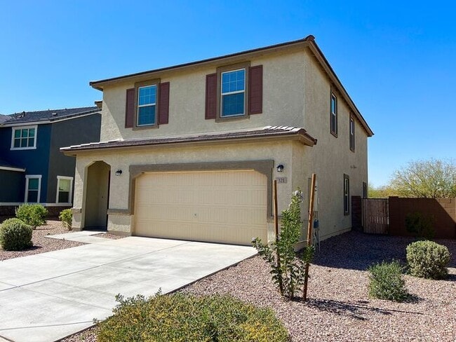 Photo - Mission Royal Resort Living Community! 5bd 3ba! Golf Course & Water Park!