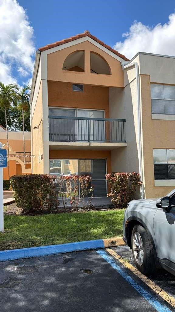 Photo - 6288 NW 186th St Unidad 201