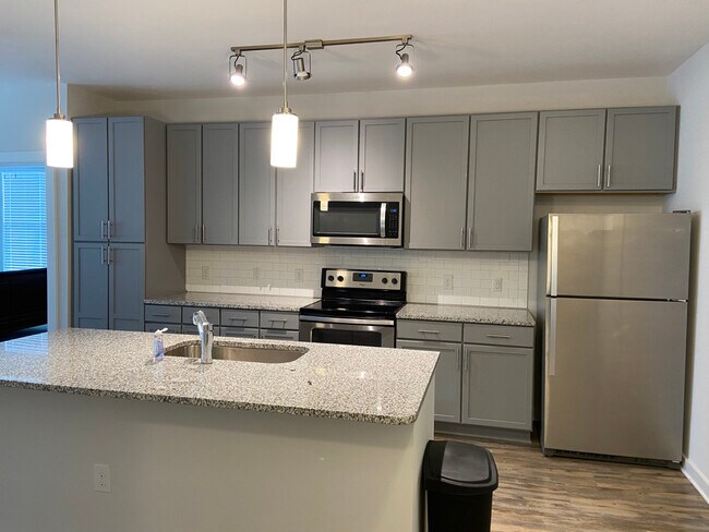 Photo - 503 E Stone Ave Apartment Unit 426