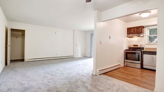 Photo - Brakeley Gardens