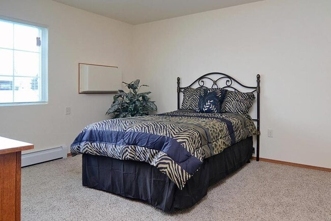 STONEY CREEK ESTATES