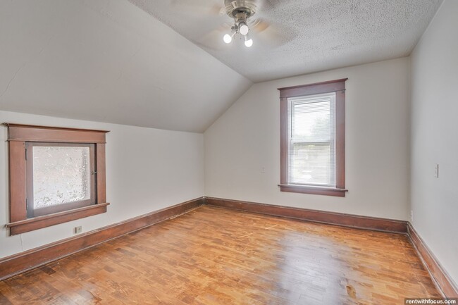 Photo - 1901 S Jefferson St Unit 1901 A