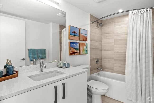 1 BR, 1 BA - 720SF -