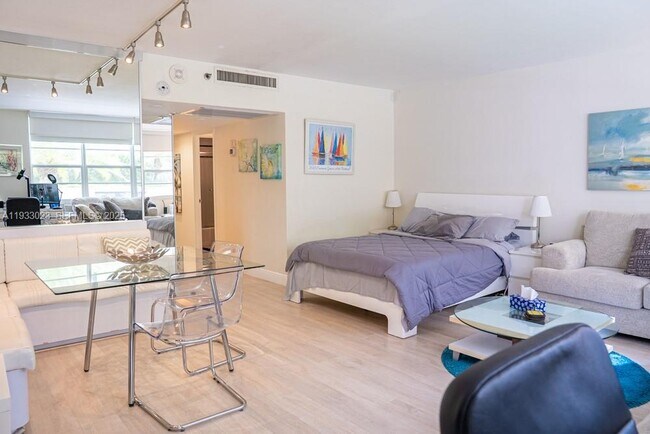 Photo - 100 Lincoln Rd Unidad 330