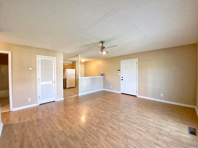 Photo - 378 Jack Miller Blvd