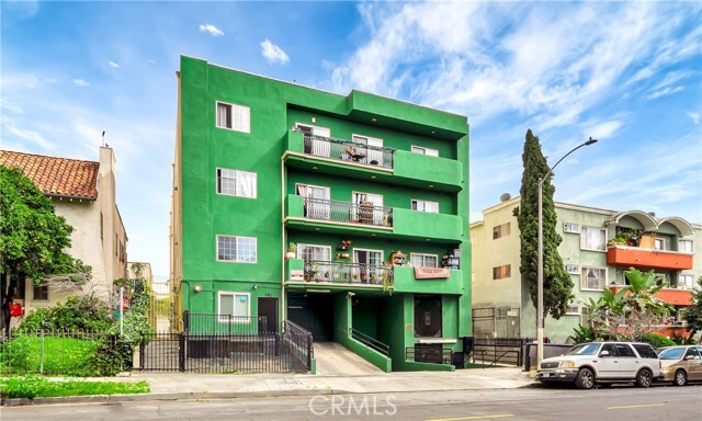 Building Photo - 316 S New Hampshire Ave Unit 302 Rental