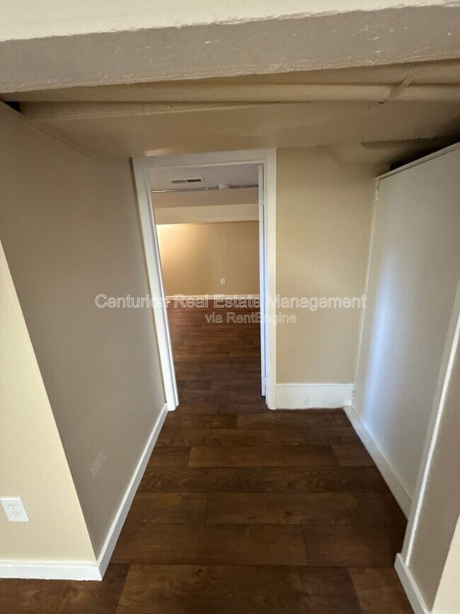 Photo - 1615 D St NE