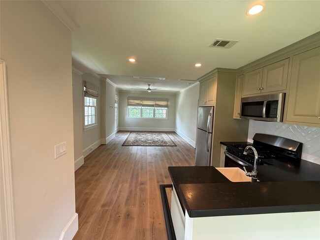 Photo - 2506 Blue Bonnet Blvd