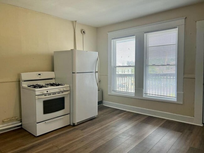 Photo - 109 Birch St