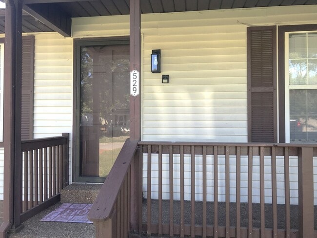 Photo - Move-In Ready 3 Bedroom 2 Bath Home in Ant...