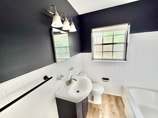 Photo - 4128 Arcot Cir