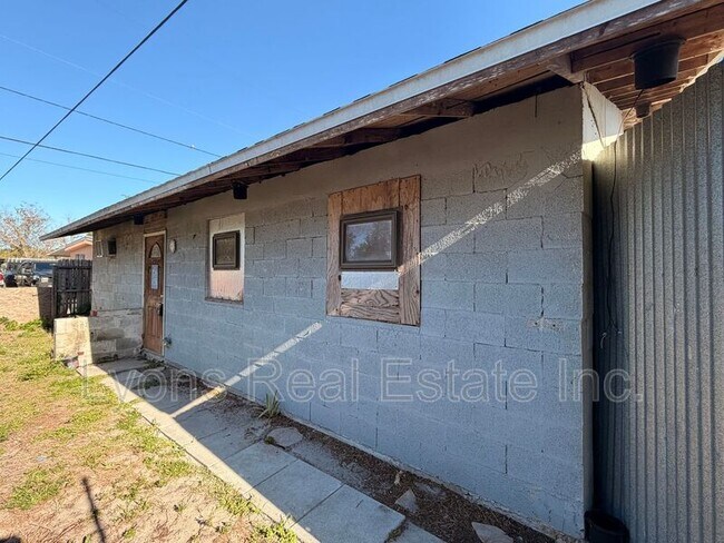 Building Photo - 8406 Sevigny Dr Unit 