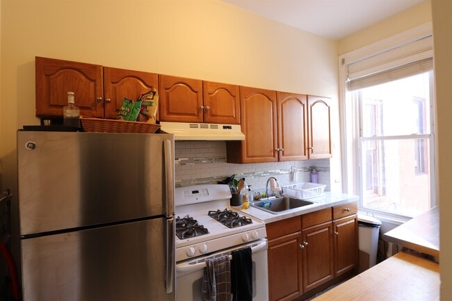 Photo - 202 Bloomfield St Unit 2