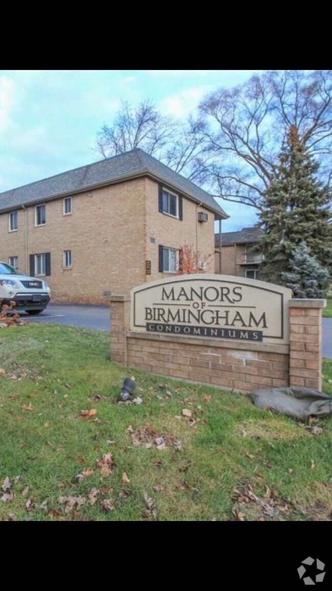 Building Photo - 1719 E 14 Mile Rd Unit D Rental