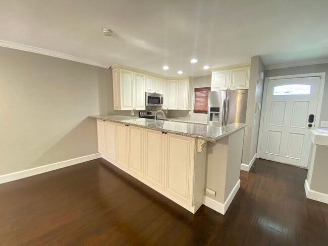 Photo - Great UTC Location 2B/1B Two Story Townhome! IN UNIT W/D! Gated Assigned Parking! Pool!