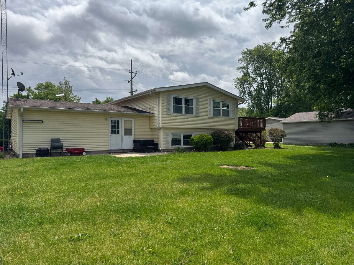 Photo - 3 bedrooms, 2 bathrooms, and a 2-car garage.
