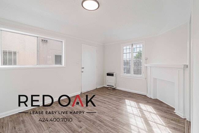 Building Photo - 5217 Virginia Ave Unit 5219 1/4 Rental