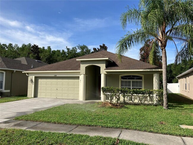 Photo - 15848 Leatherleaf Ln