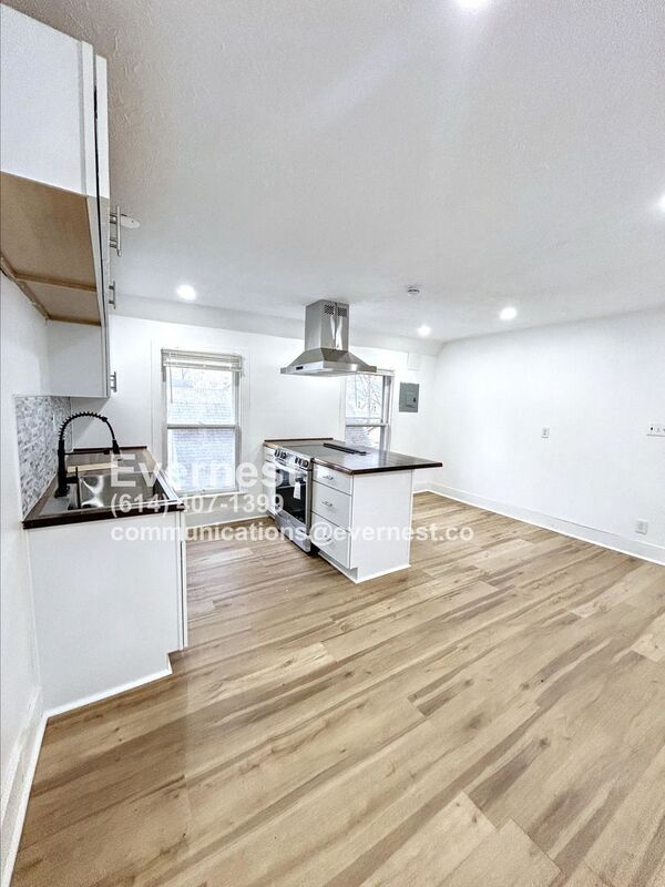 Photo - 1858 W 45th St Unit