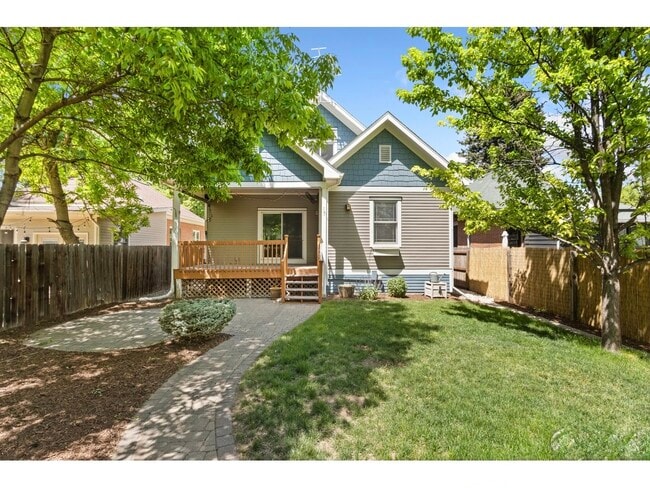 Building Photo - 1005 Laporte Ave Unit Basement