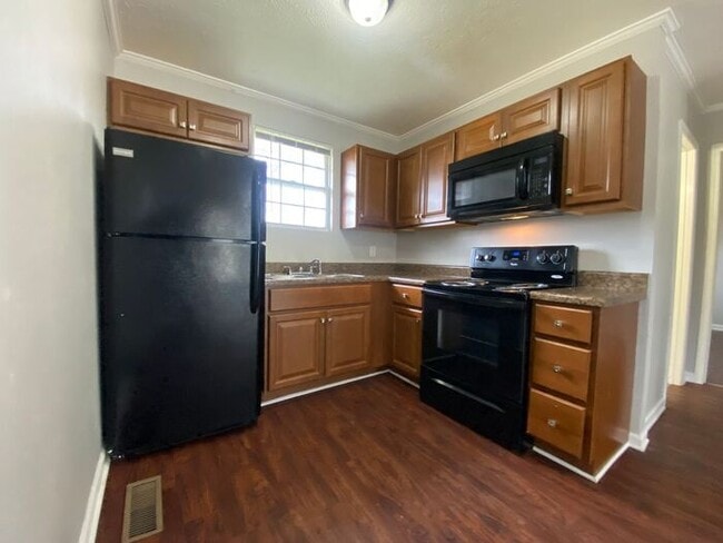 Photo - Cute Renovated 2 Bedroom Duplex in East Nashville!