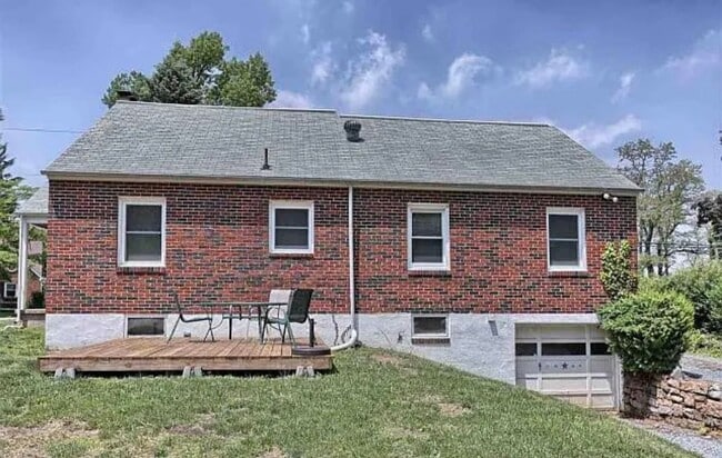 Photo - 3 Bedroom Home