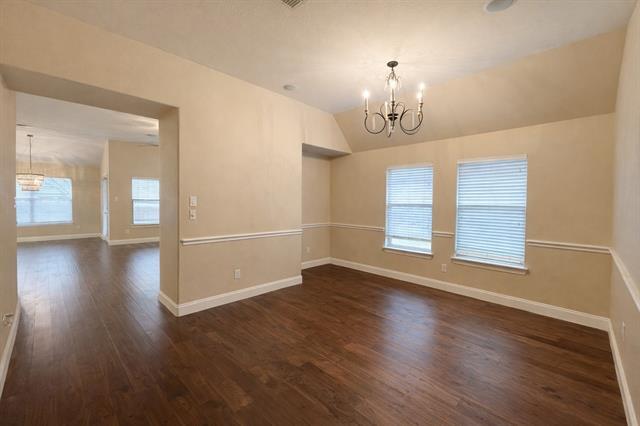 Photo - 3884 Banner Dr