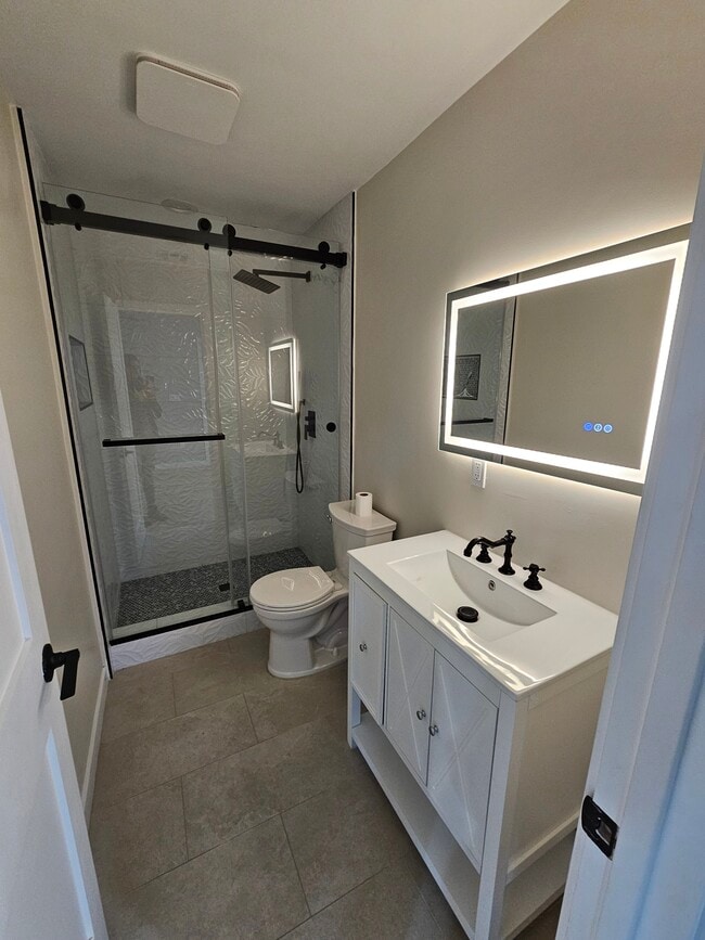 Photo - 225 Harding Ave