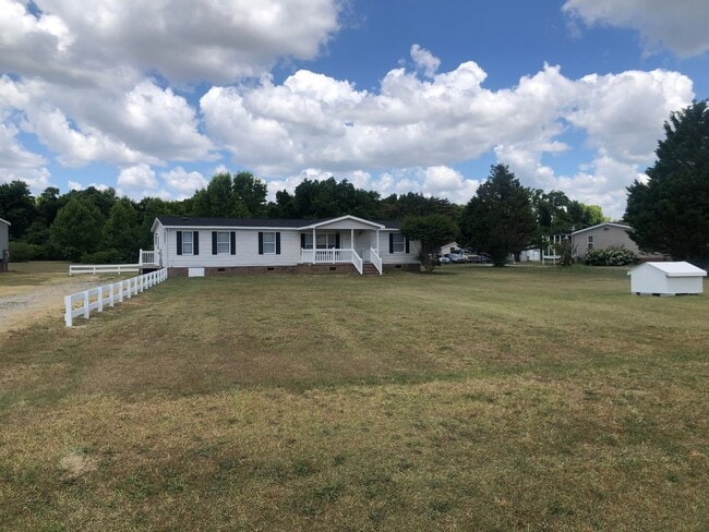 Photo - 113 River Run Rd