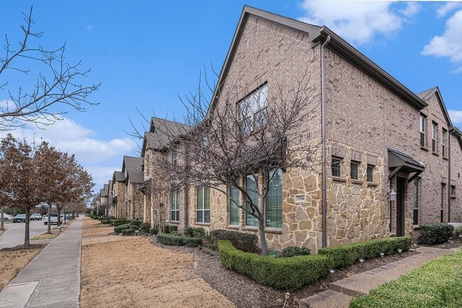 Photo - 3916 Canton Jade Way