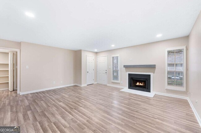 Photo - 103 Sterling Ct