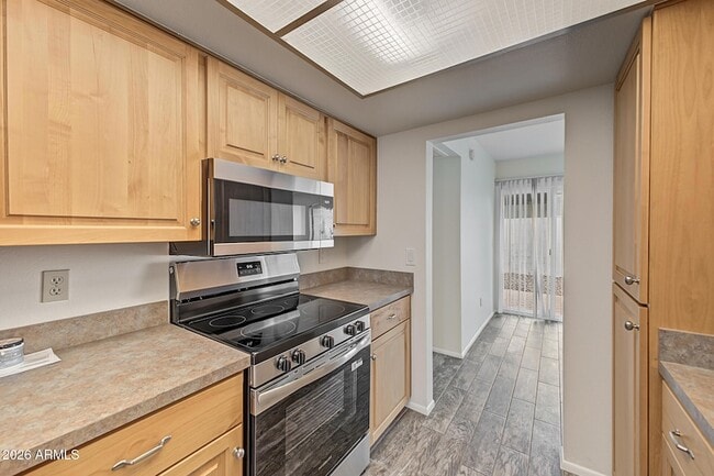 932 East Michigan Ave