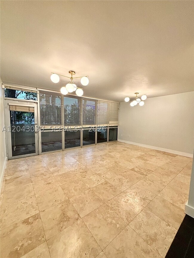 Photo - 2666 Tigertail Ave Unit 114