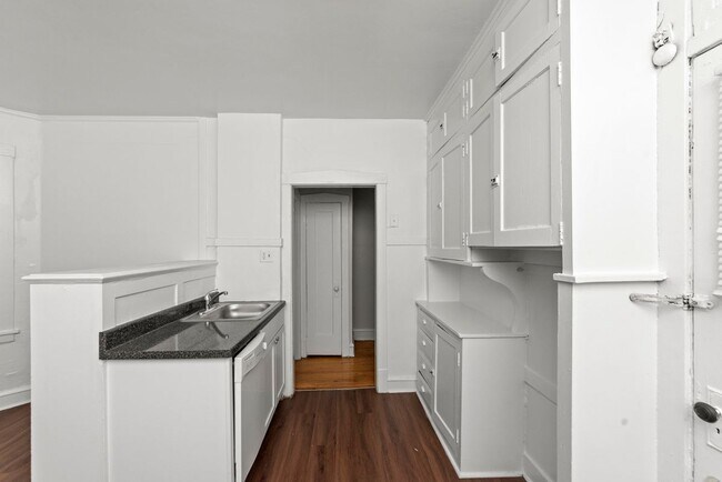 Photo - 5614 N Kimball Ave